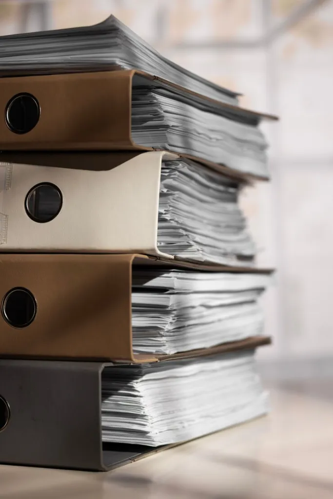 Document folders in secure private vault storage